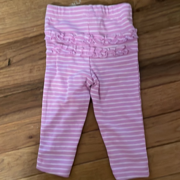Three pairs of pants - Picture 5 of 7